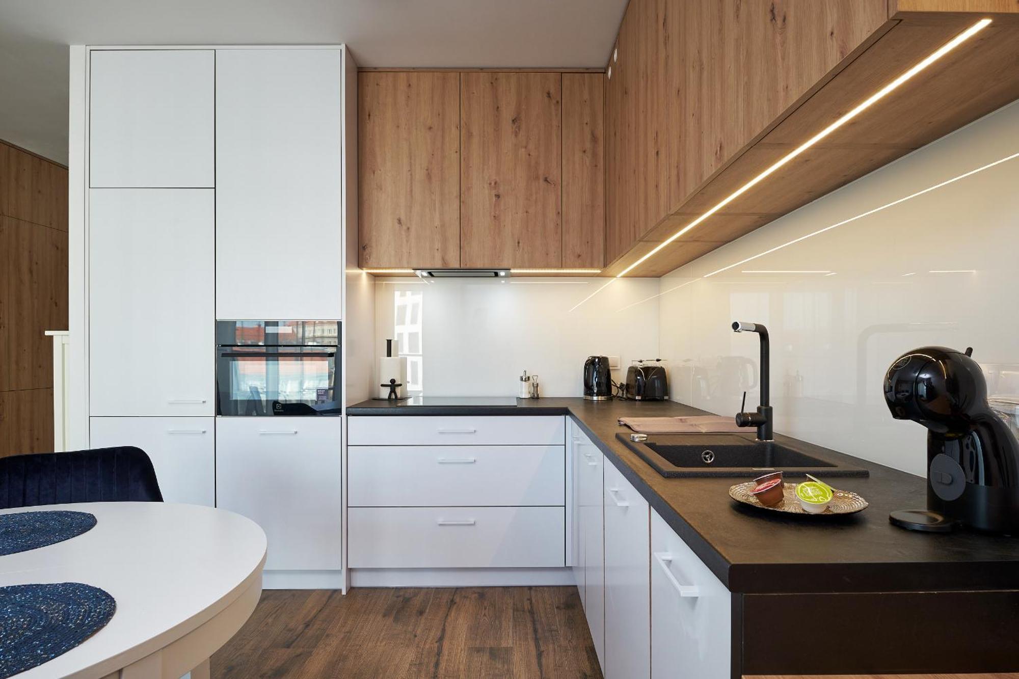 Studio Nad Rzeka 72, Rynek 500 M Вроцлав Екстериор снимка